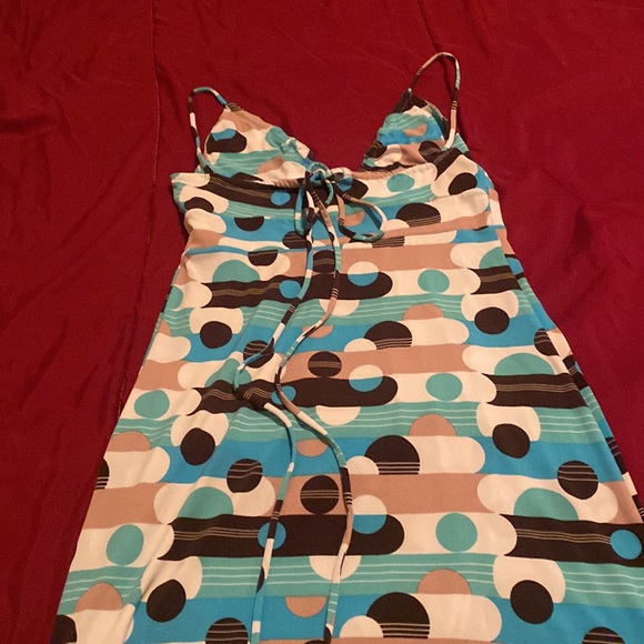 BCBG spaghetti strapped, tie back dress! - Picture 4 of 10